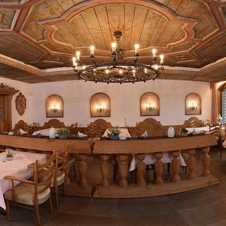 Hotel Kaiserpfalz พาเดอร์บอร์น ภายนอก รูปภาพ