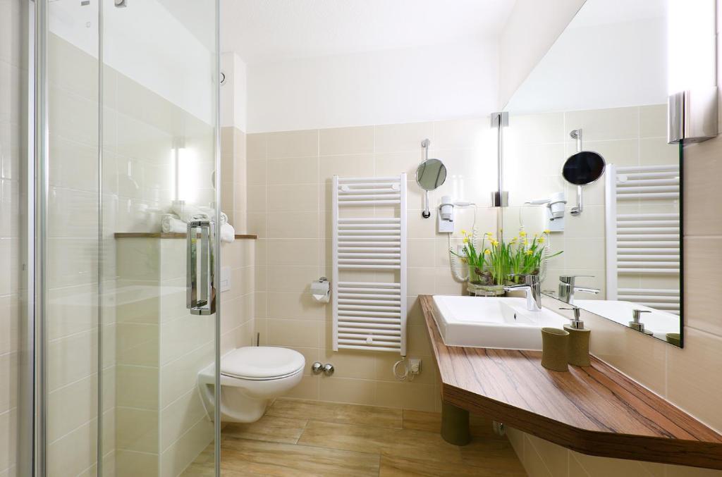 Hotel Kaiserpfalz พาเดอร์บอร์น ภายนอก รูปภาพ