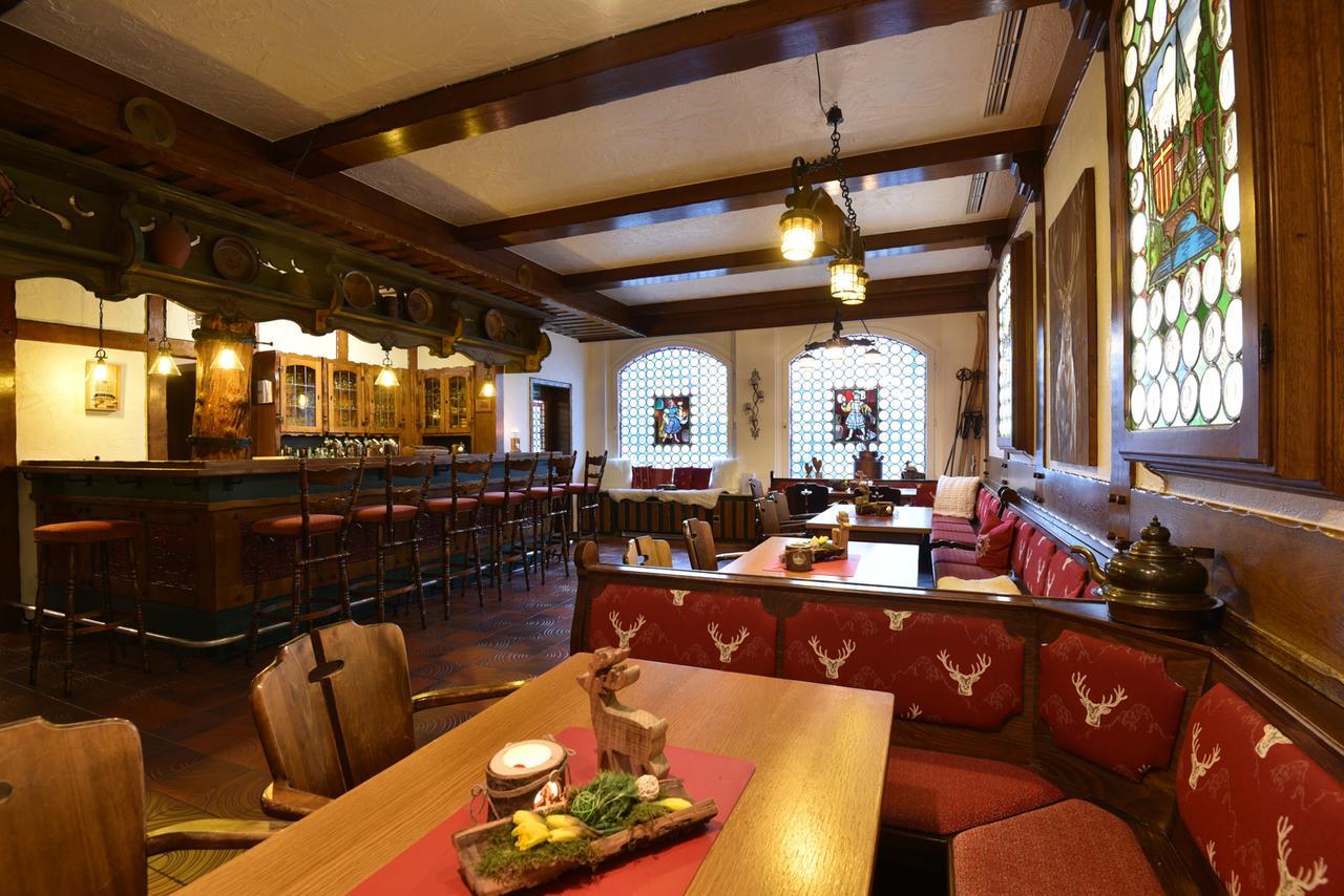 Hotel Kaiserpfalz พาเดอร์บอร์น ภายนอก รูปภาพ